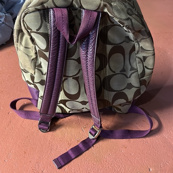 Authentic Coach backpack - Picture 8 of 16